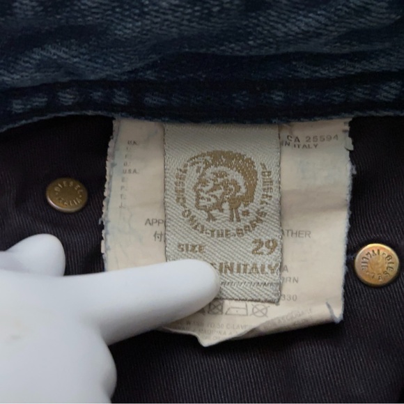 Diesel Jeans Mens Size 29x32 (30x26) Safado Slim Straight Button Fly Blue - Picture 5 of 6